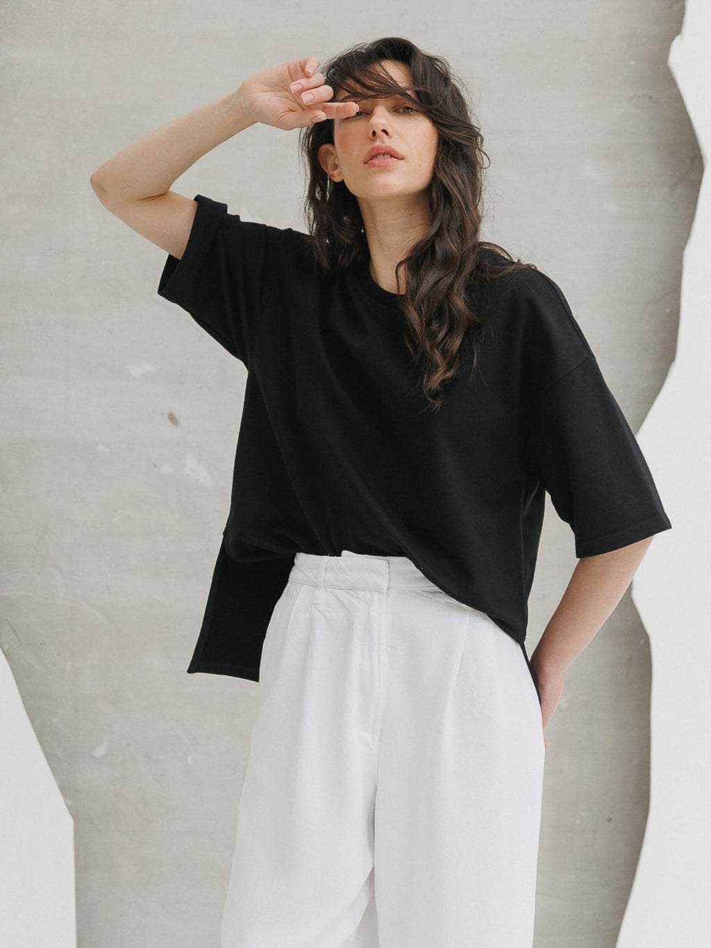 Футболка жіноча чорна