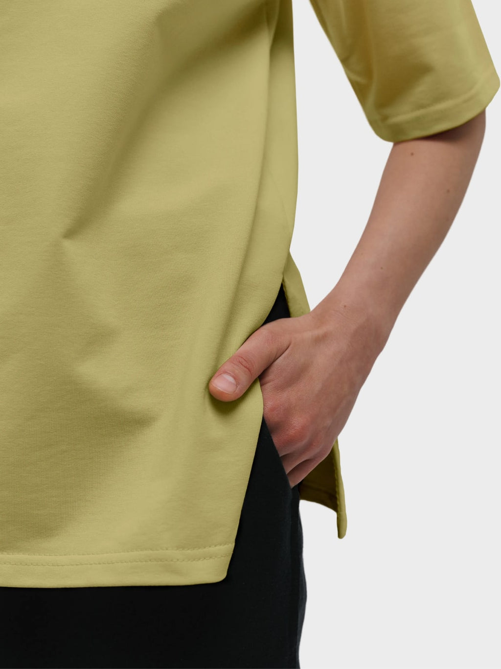 Футболка жіноча лимонна