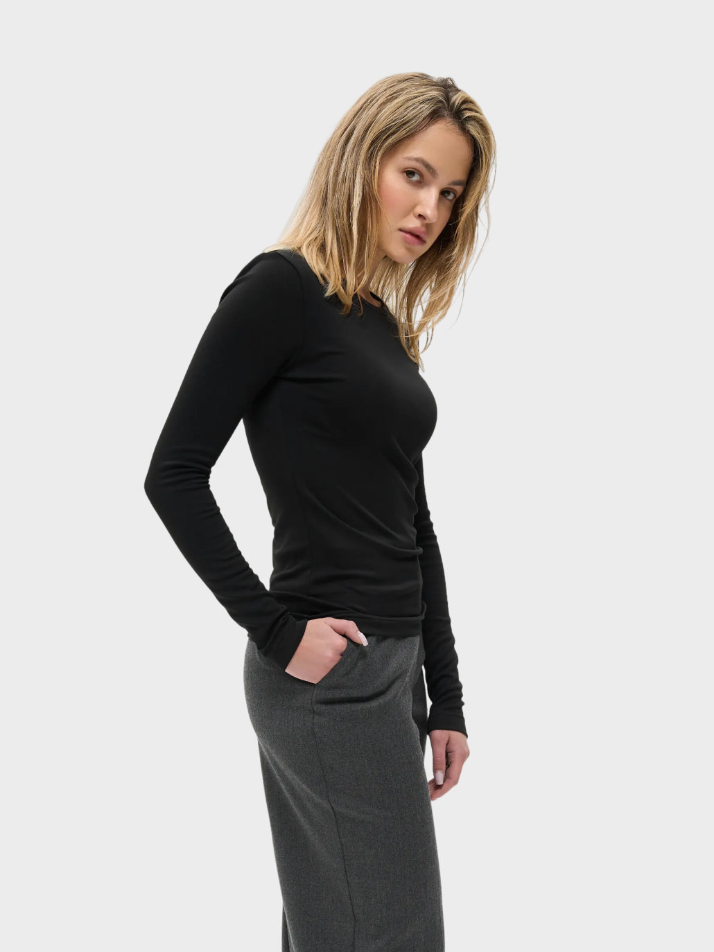 Лонгслів утеплений чорний