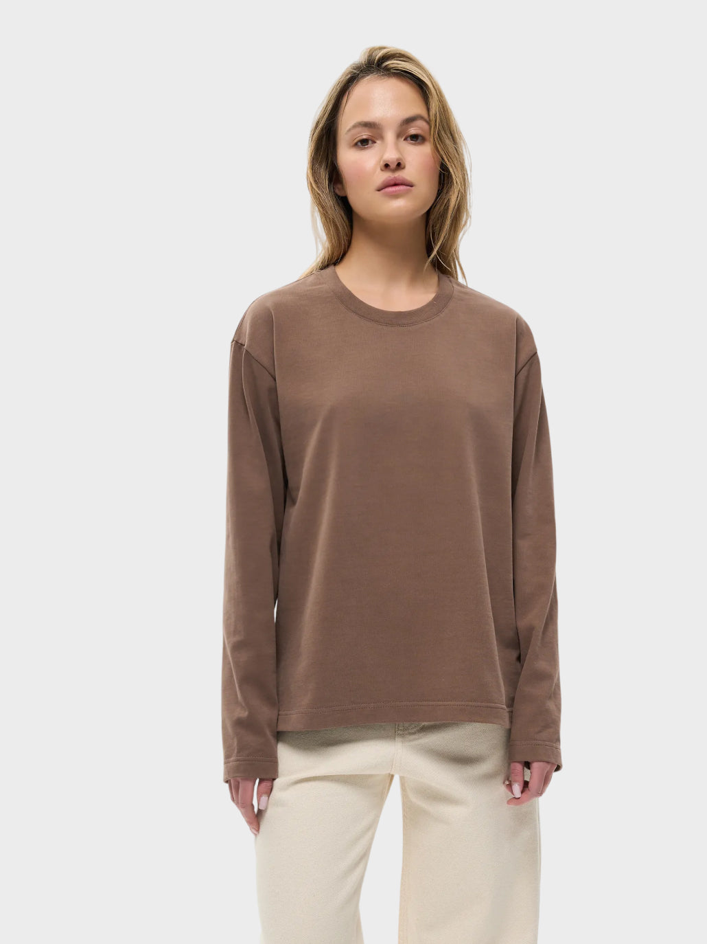 Лонгслів жіночий світло-коричневий