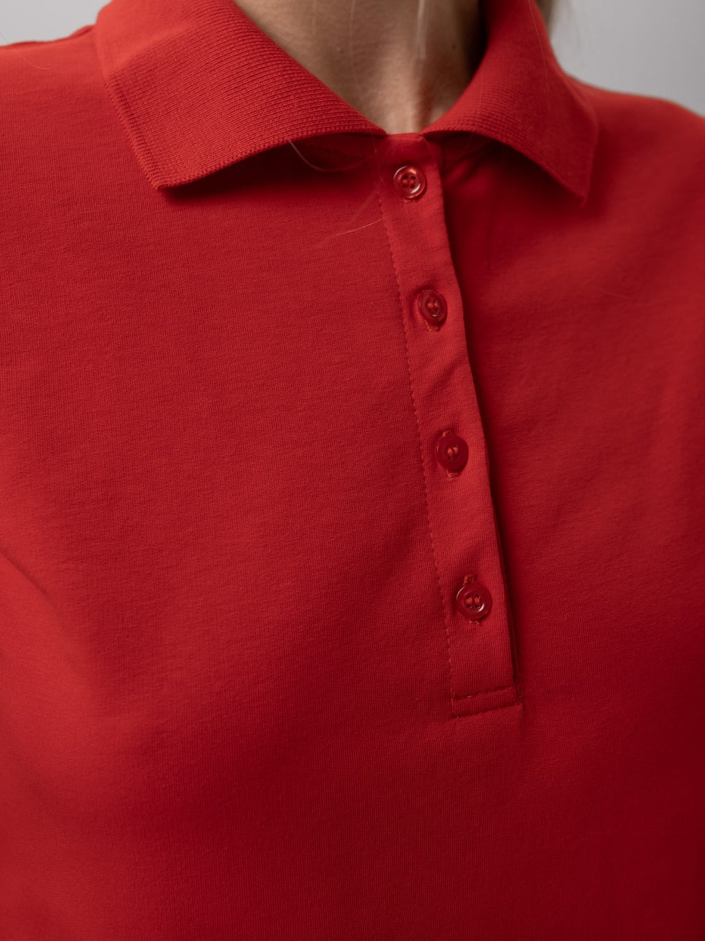 Поло жіноче червоне