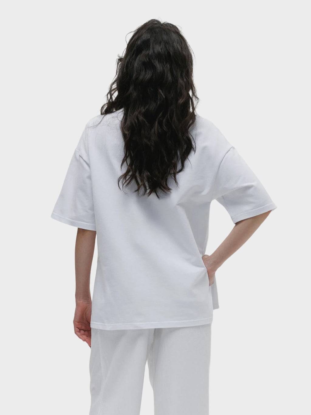 Футболка жіноча біла